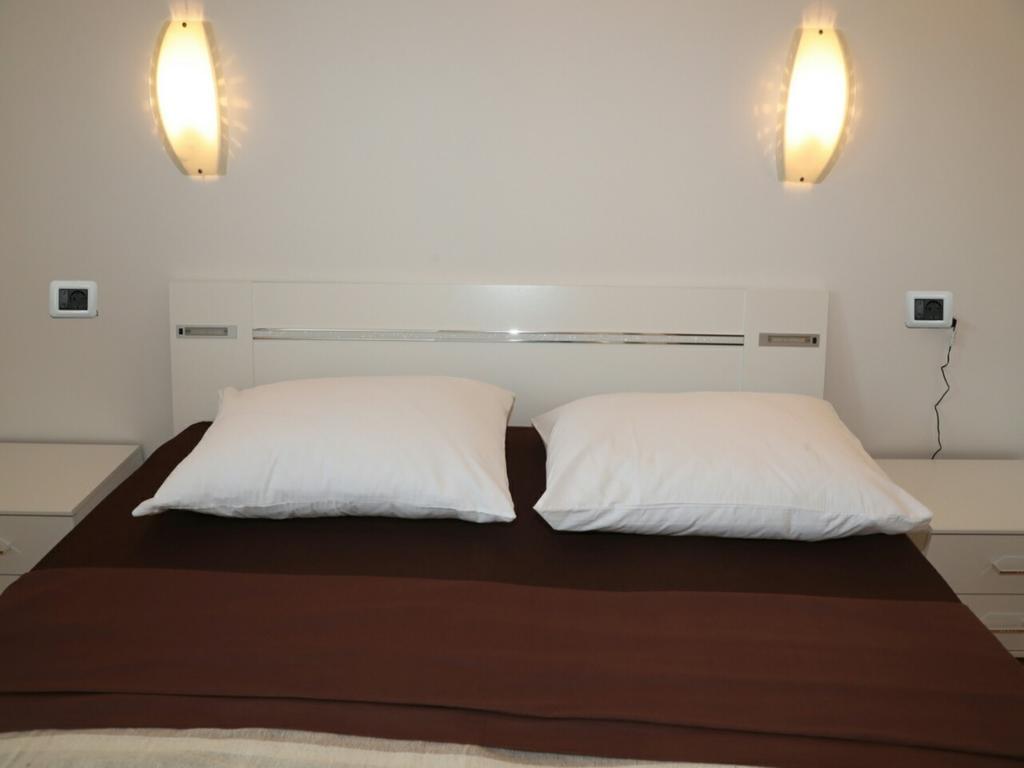 Apartments Sveto Ровин Екстериор снимка
